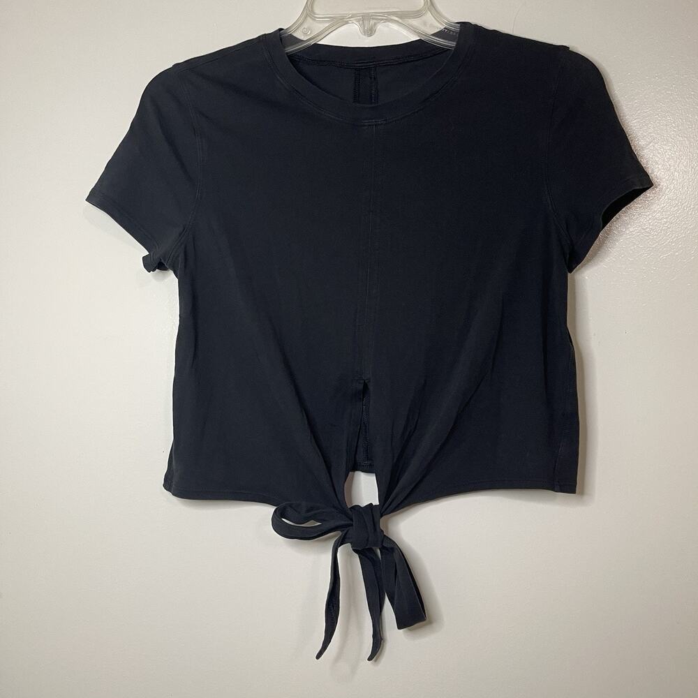 Lululemon black short sleeve tie tshirt size US 4